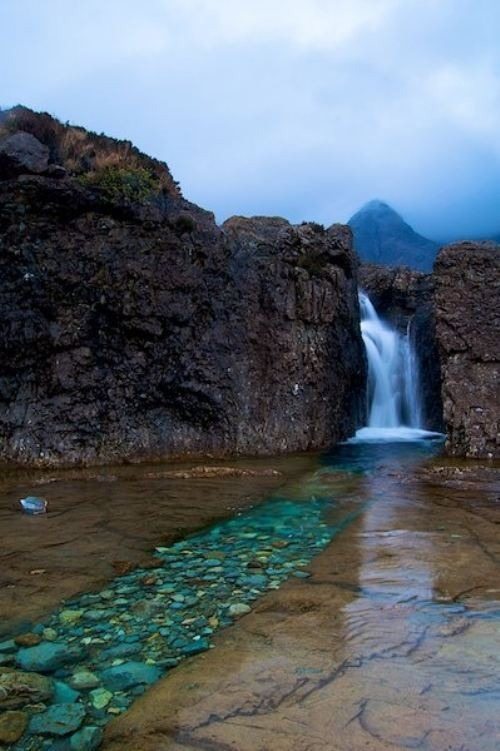 beautiful-place-fairy-pools-isle-of-skye-scotland-6
