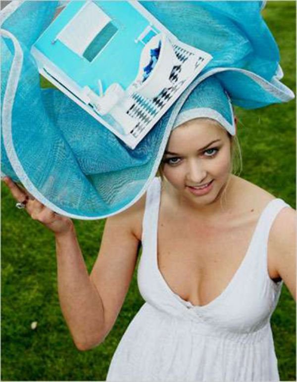 girl-stupid-hat-4