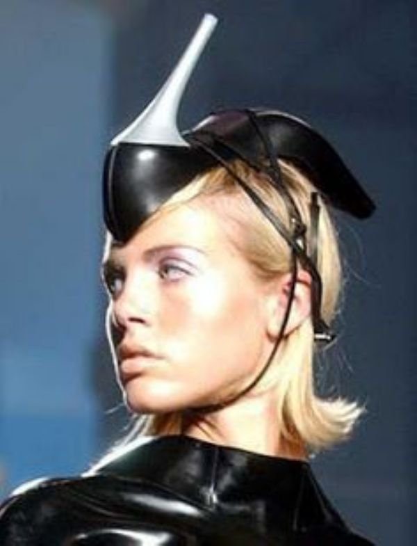 girl-stupid-hat-8