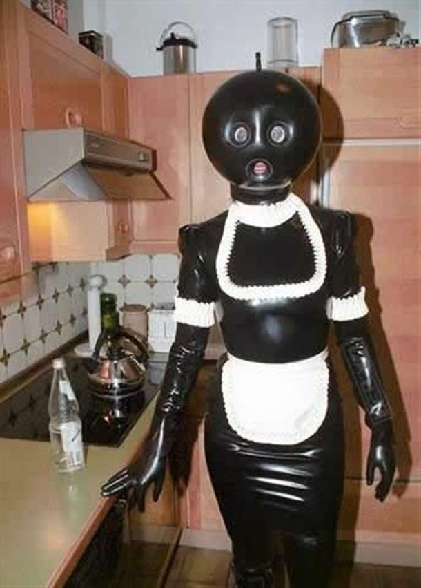 wtf_girl_in_latex_should_this_be_sexy