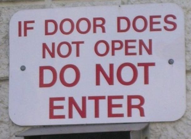 15-signs-so-useless-they-are-hilarious