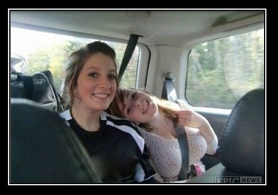 9-friends-who-definitely-stole-the-show