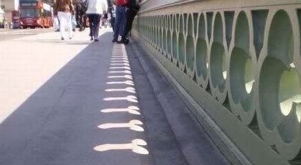 11-innocent-pics-you-will-find-weird-look-twice