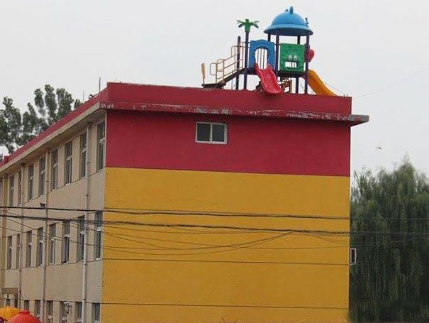 12-mindblowing-design-mistakes-funny
