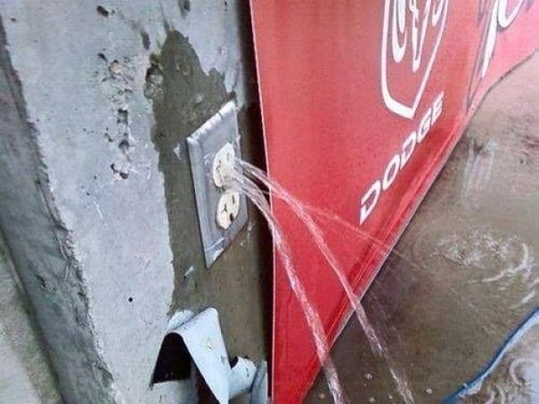 16-mindblowing-design-mistakes-funny