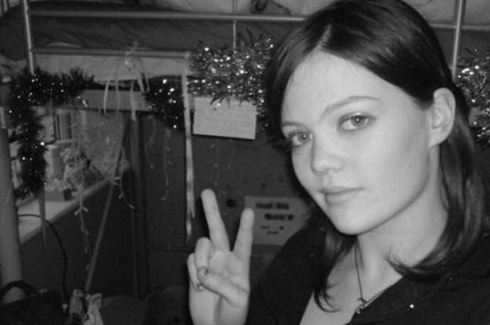 8-scary-photobombs-wont-let-you-sleep-tonight-nightmare