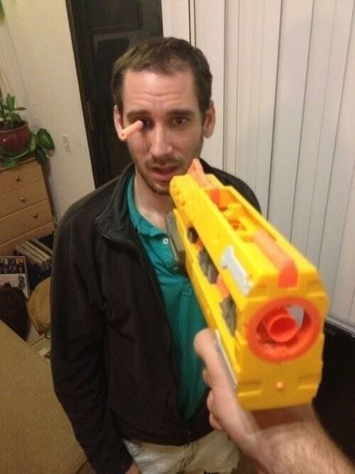 9-eye-hitting-toy
