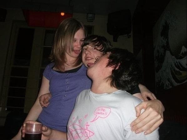 18-innocent-photo-illusions-look-twice-amazing