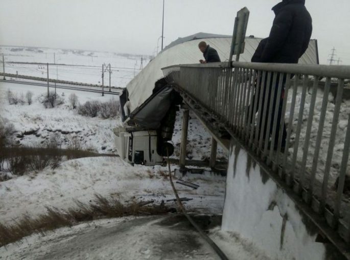 5-people-inches-away-from-death-shocking