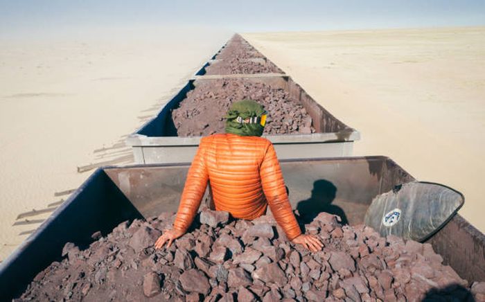 5-pics-crazy-world-we-live-in