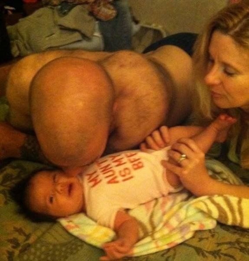 11-we-dare-you-to-explain-these-photos