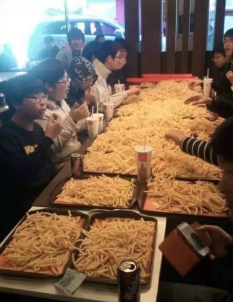 7-we-dare-you-to-explain-these-photos