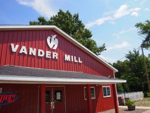 vander-mill-cidery-spring-lake